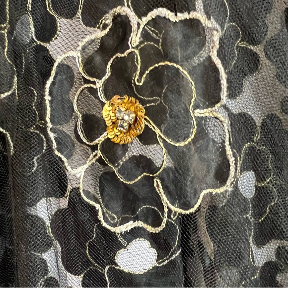 Badgley Mischka Black and Gold Flower Embroidered Long Dress size 6 - Picture 11 of 12